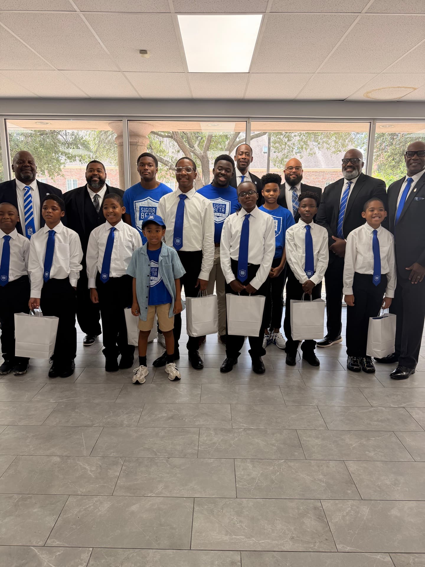 Sigma Beta Club members with their Tau Zeta Sigma mentors at induction